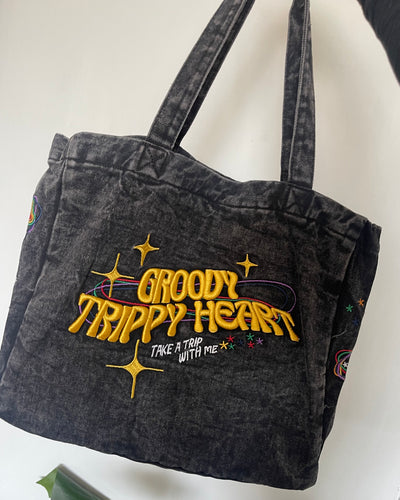 GROOVY TOTE