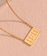 Charger l&#39;image dans la galerie, 11:11 NECKLACE