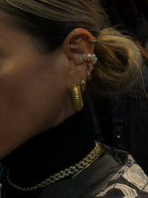 Laden Sie das Bild in den Galerie-Viewer, CHUNKY  MERMAID HOOPS